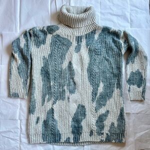 Long turtle neck warm pilcro sweater